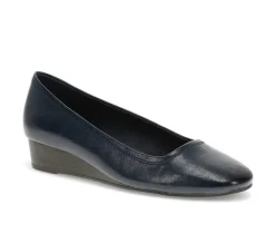 Women's Baretraps Covette Casual Flats