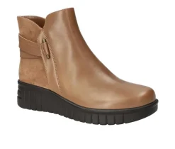 Women's Bella Vita Sueann Booties