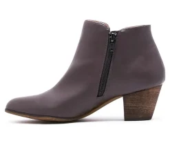 Women's Chelsea Crew Logan Heeled Booties