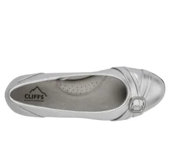 Women's Cliffs by White Mountain Calming Flats