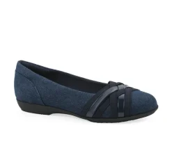 Women's Cliffs by White Mountain Chic Flats