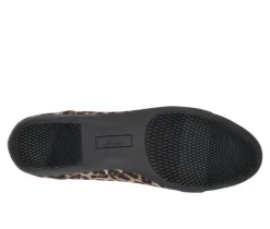 Women's Cliffs by White Mountain Calming Flats