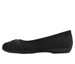 Women's Cliffs by White Mountain Calming Flats