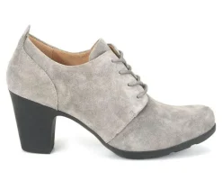 Women's Comfortiva Neacy Booties