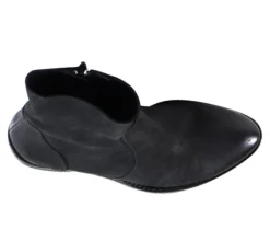 Women's DIBA TRUE Majes Tic Booties