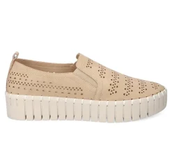 Women's Easy Street Peppy Sneakers