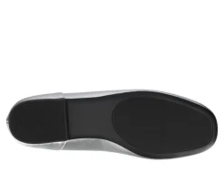 Women's Journee Collection Noelia Flats