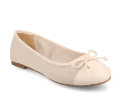 Women's Journee Collection Kaiah Flats