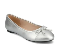 Women's Journee Collection Kaiah Flats