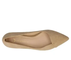 Women's Journee Collection Carmin Flats