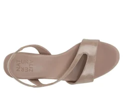 Women's Naturalizer Joriana Pumps