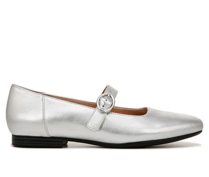 Women's Naturalizer Kelly Flats
