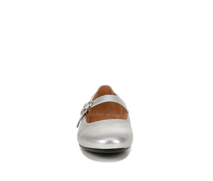 Women's Naturalizer Kelly Flats