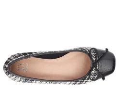 Women's New York and Company Patricia Flats