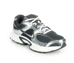 Women's Nike V5 RNR Sneakers