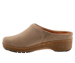 Women's Softwalk Arvada Clogs