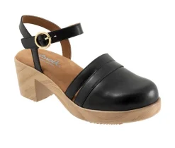 Women's Softwalk Fillmore Clogs