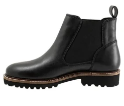 Women's Softwalk Indy Booties