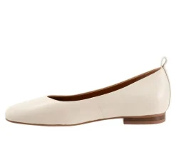 Women's Softwalk Kiris Flats