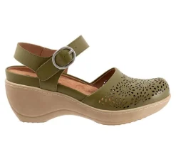 Women's Softwalk Mabelle Perf Clogs