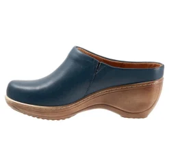 Women's Softwalk Madison Clogs