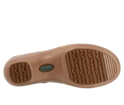 Women's Softwalk Miri Heeled Clogs