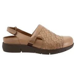 Women's Softwalk Salina Woven II Clog