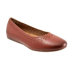 Women's Softwalk Selma Flats