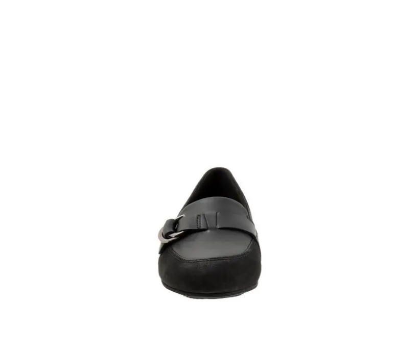 Women's Softwalk Serra Loafers