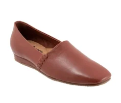 Women's Softwalk Vale Loafers