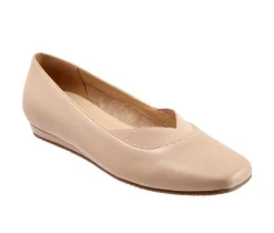 Women's Softwalk Vianna Flats