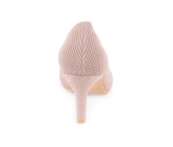 Women's Tahari Taj Pumps