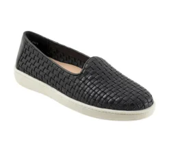 Women's Trotters Adelina Slip On Shoes