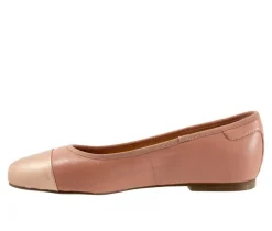 Women's Trotters Clara Flats