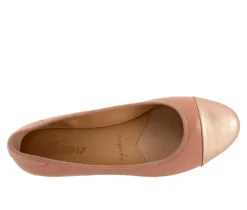 Women's Trotters Clara Flats