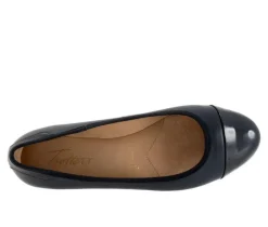 Women's Trotters Clara Flats