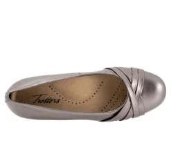 Women's Trotters Daphne Flats