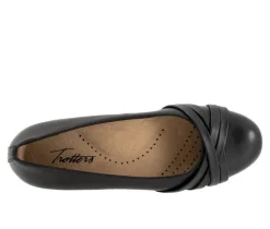 Women's Trotters Daphne Flats