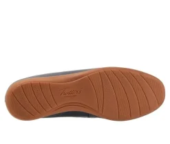 Women's Trotters Dawson Moccasin Loafers