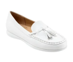 Women's Trotters Dawson Moccasin Loafers
