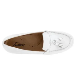 Women's Trotters Dawson Moccasin Loafers