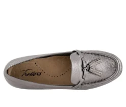 Women's Trotters Dawson Moccasin Loafers