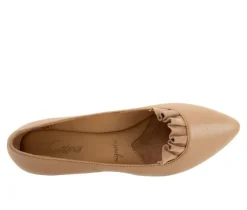Women's Trotters Elsie Flats