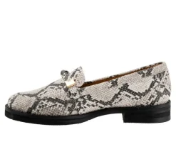 Women's Trotters Femi Loafers