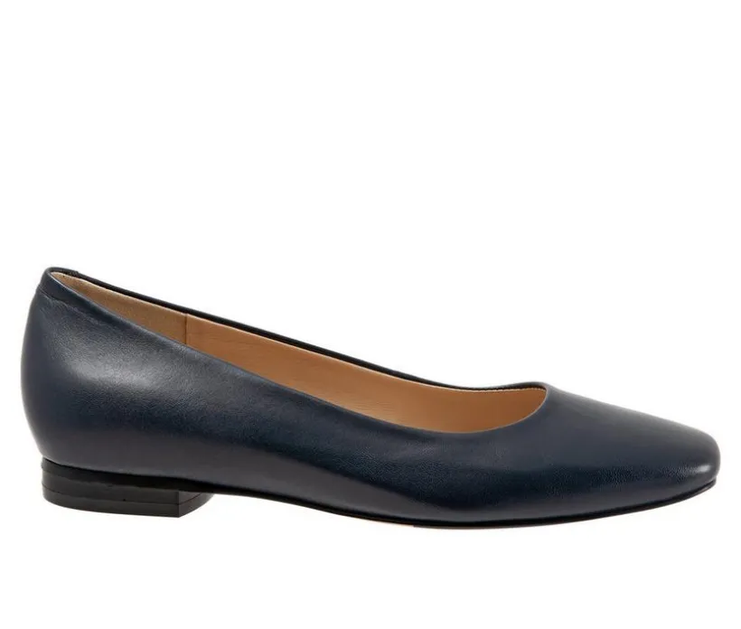 Women's Trotters Honor Flats
