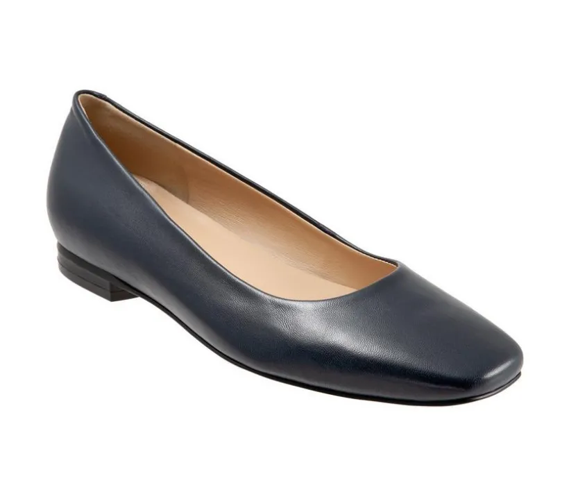 Women's Trotters Honor Flats