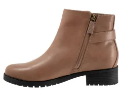 Women's Trotters Marigold Booties