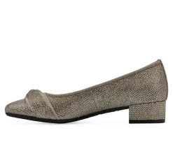 Women's White Mountain Bordeaux Pumps