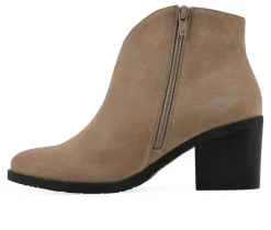 Women's White Mountain Tattle Booties