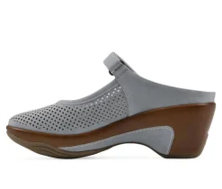Women's White Mountain Vinto2 Clogs